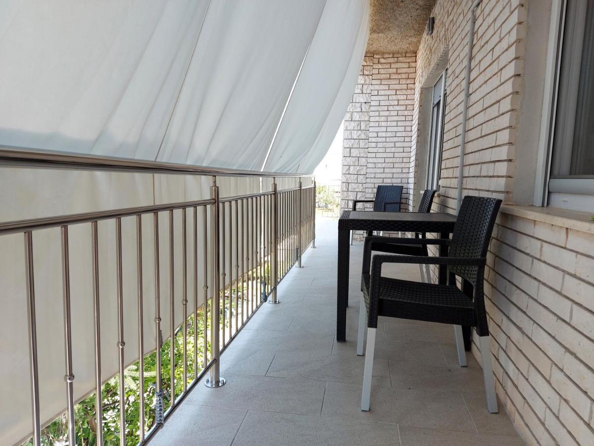 Family Apartment Cathy Galizana Exterior photo